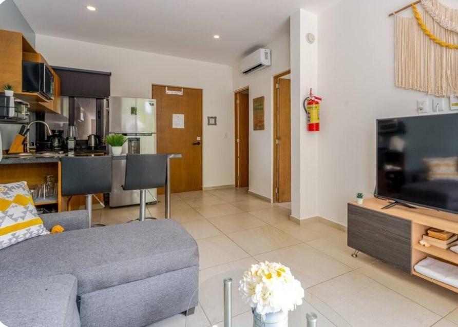 Modern 1 Bedroom Suite By Beach Great Location! Puerto Morelos Exterior photo